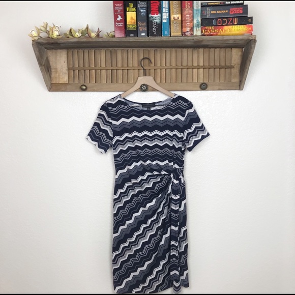 karin stevens Dresses & Skirts - Karin Stevens Navy Chevron Midi Dress